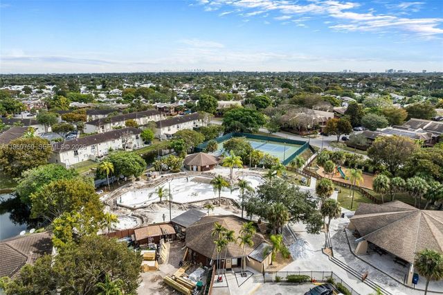 7074 SW 114th Pl B, Miami, FL 33173