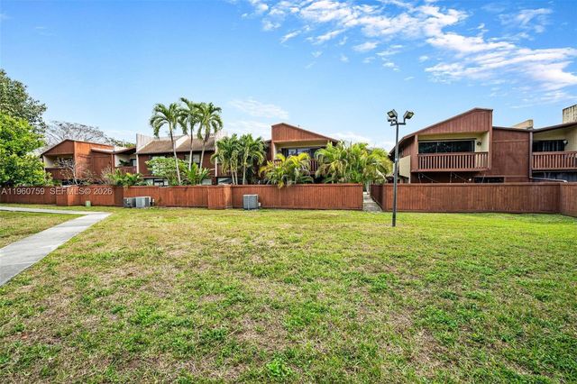 7074 SW 114th Pl B, Miami, FL 33173