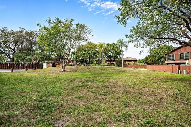 7074 SW 114th Pl B, Miami, FL 33173