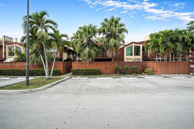 7074 SW 114th Pl B, Miami, FL 33173