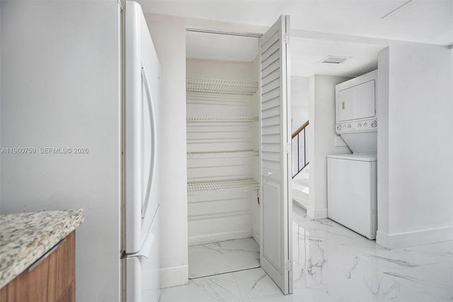 7074 SW 114th Pl B, Miami, FL 33173