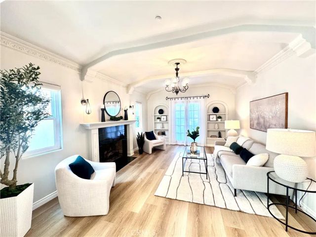 920 N Ford, Burbank, CA 91505