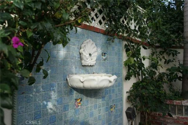 920 N Ford, Burbank, CA 91505