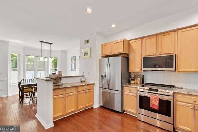 375 Highland Avenue NE 506, Atlanta, GA 30312