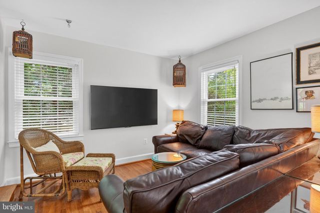 5112 26TH RD N, Arlington, VA 22207