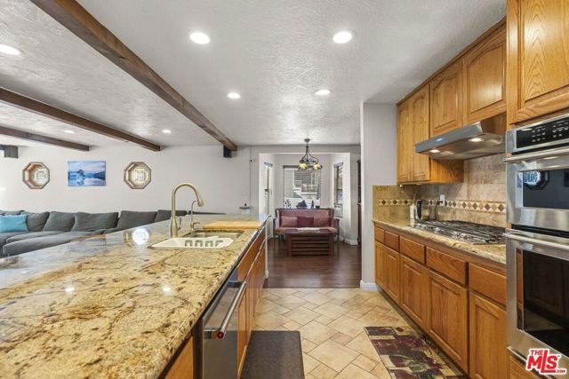 1197 Oriole Road, Wrightwood, CA 92397