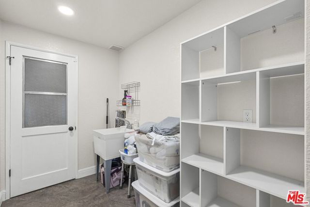 1197 Oriole Road, Wrightwood, CA 92397