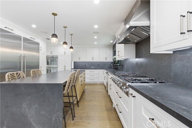 13130 Albers, Sherman Oaks, CA 91401