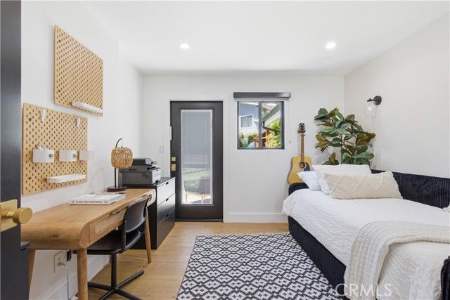 13130 Albers, Sherman Oaks, CA 91401