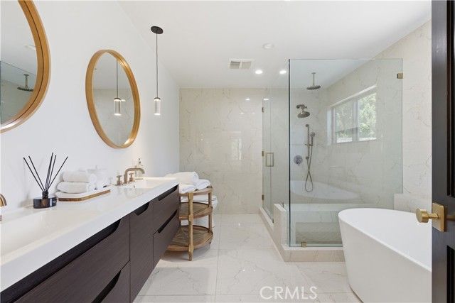 13130 Albers, Sherman Oaks, CA 91401