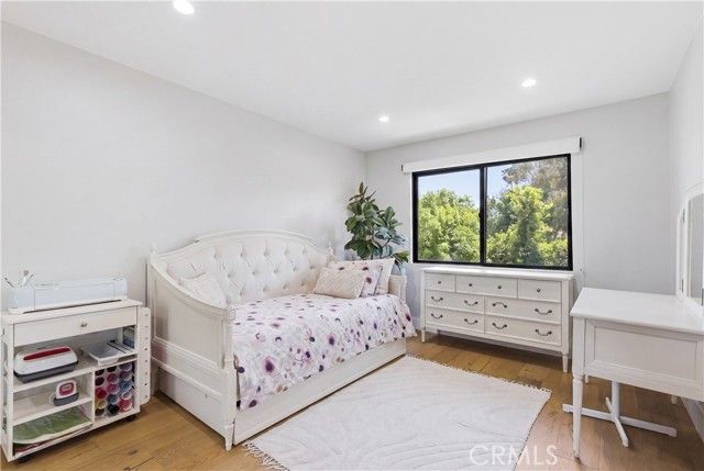 13130 Albers, Sherman Oaks, CA 91401