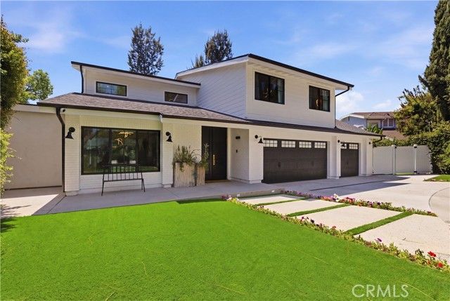 13130 Albers, Sherman Oaks, CA 91401