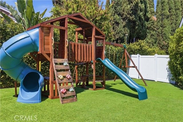 13130 Albers, Sherman Oaks, CA 91401