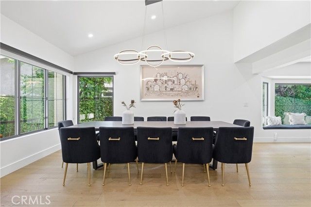 13130 Albers, Sherman Oaks, CA 91401