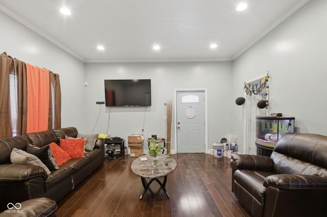 2007 Southeastern Avenue, Indianapolis, IN 46201