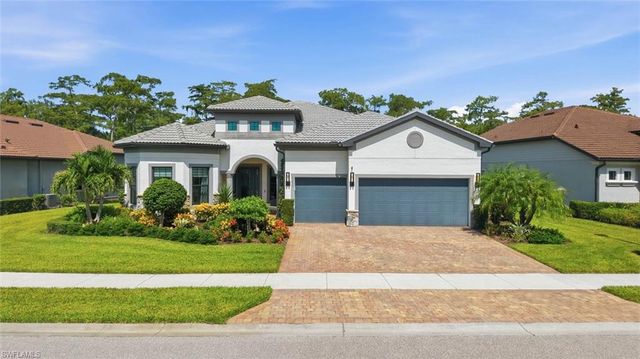 9439 Greyhawk TRL, Naples, FL 34120