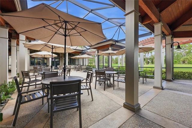 9439 Greyhawk TRL, Naples, FL 34120