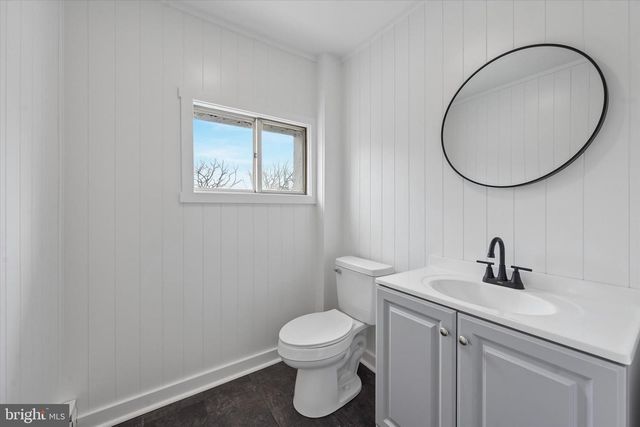 32 COLBY AVE, Claymont, DE 19703