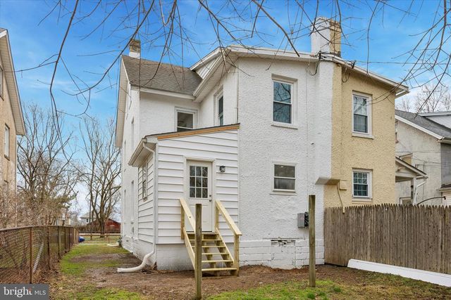 32 COLBY AVE, Claymont, DE 19703