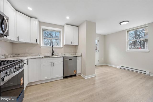 32 COLBY AVE, Claymont, DE 19703