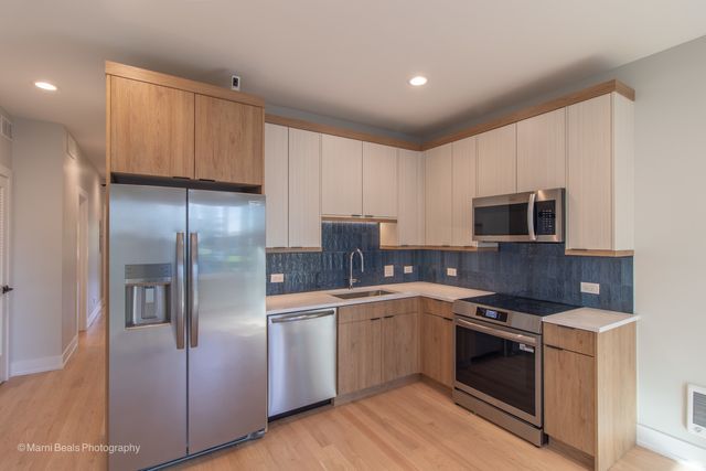6312 S Champlain Avenue, Chicago, IL 60637