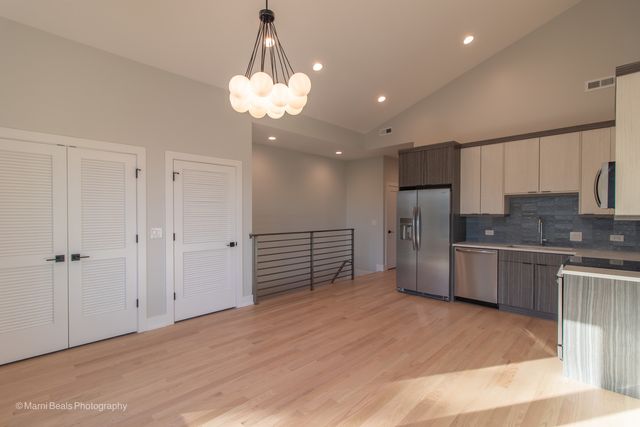 6312 S Champlain Avenue, Chicago, IL 60637