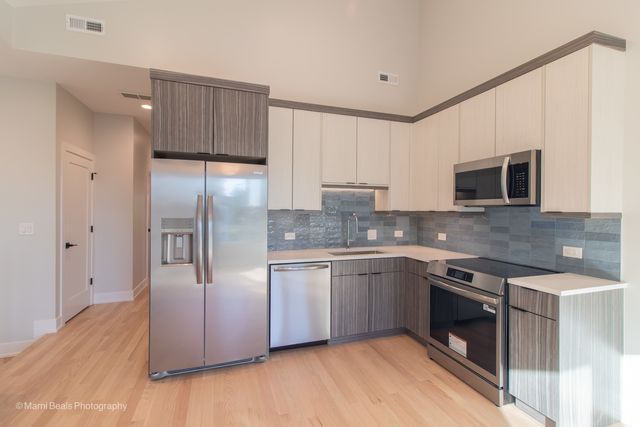 6312 S Champlain Avenue, Chicago, IL 60637