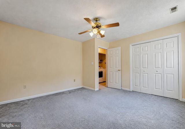 6570 HORSESHOE DR, La Plata, MD 20646