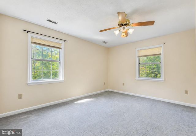 6570 HORSESHOE DR, La Plata, MD 20646