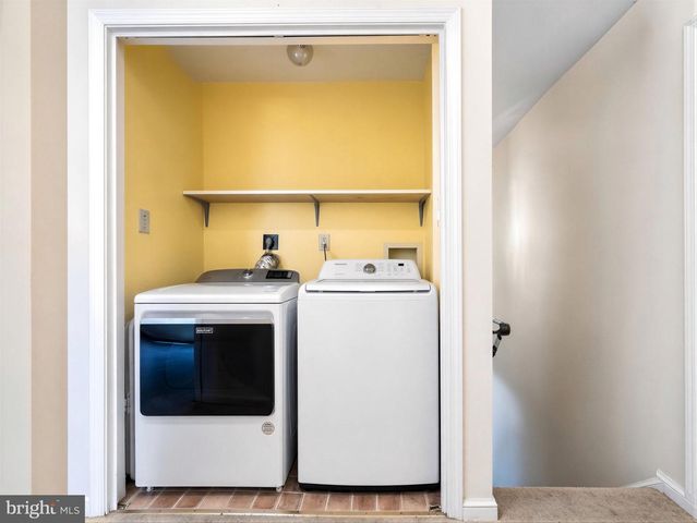 6570 HORSESHOE DR, La Plata, MD 20646