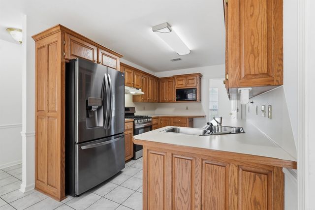 2015 Cherrybend Drive, Little Rock, AR 72211