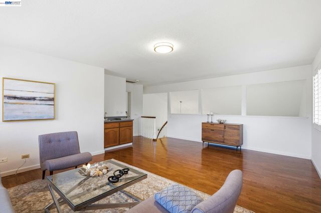 883 Dover Cir, Benicia, CA 94510