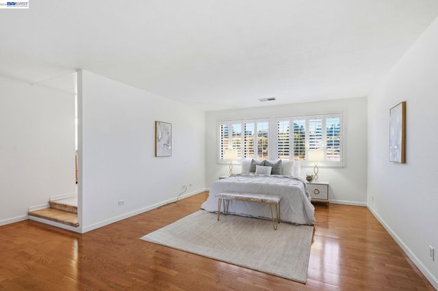 883 Dover Cir, Benicia, CA 94510