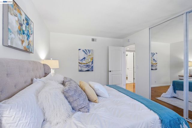 883 Dover Cir, Benicia, CA 94510