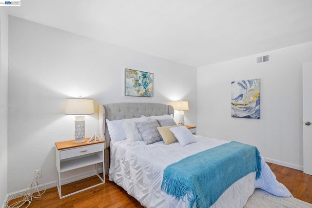 883 Dover Cir, Benicia, CA 94510