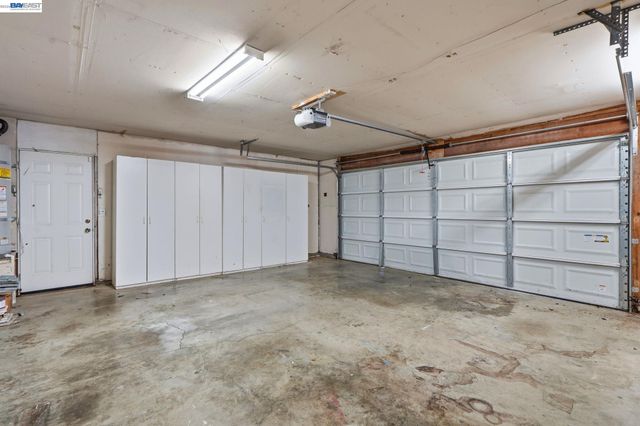 883 Dover Cir, Benicia, CA 94510