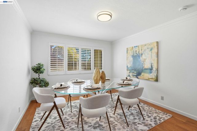 883 Dover Cir, Benicia, CA 94510