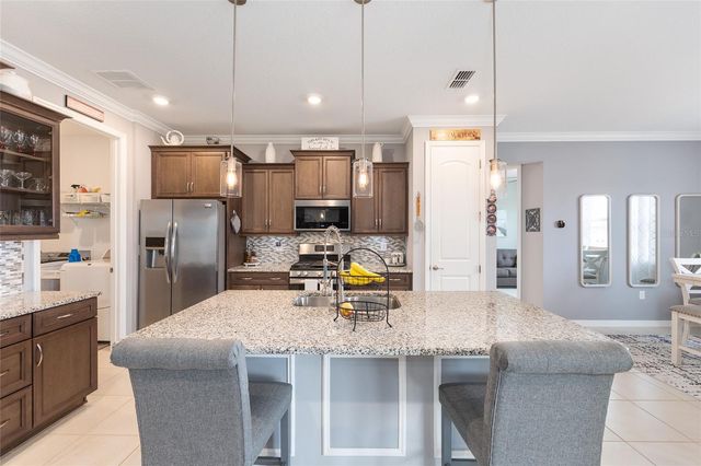 10525 SW 90TH STREET ROAD, Ocala, FL 34481