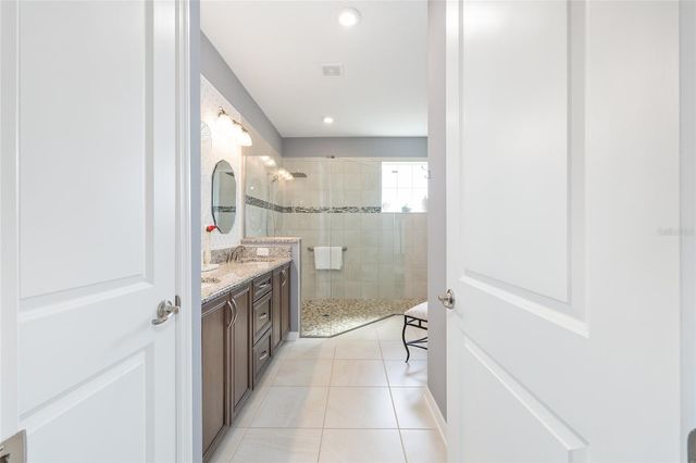 10525 SW 90TH STREET ROAD, Ocala, FL 34481