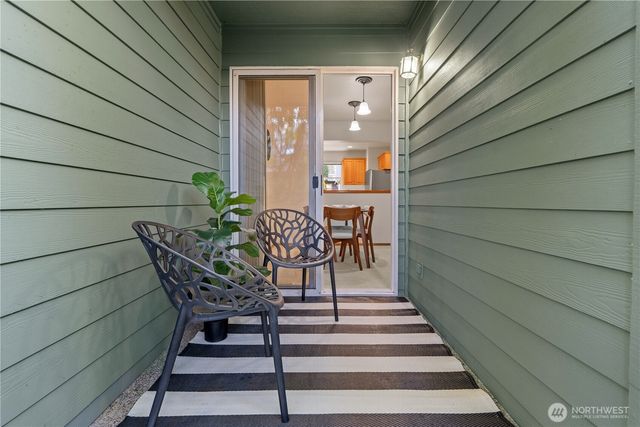1144 NW Windy Beach Lane, Silverdale, WA 98383