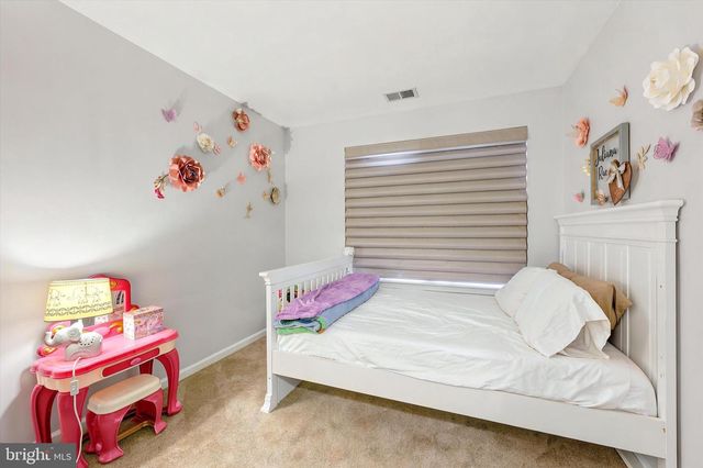 448 AURA RD, Glassboro, NJ 08028