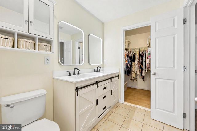 448 AURA RD, Glassboro, NJ 08028