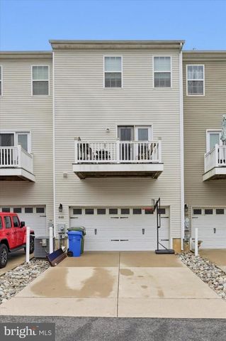 448 AURA RD, Glassboro, NJ 08028