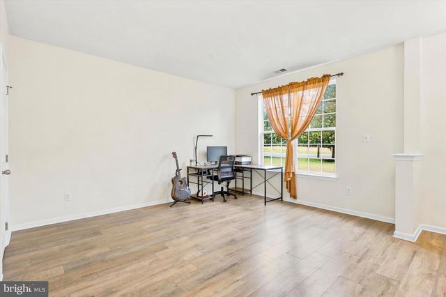 448 AURA RD, Glassboro, NJ 08028