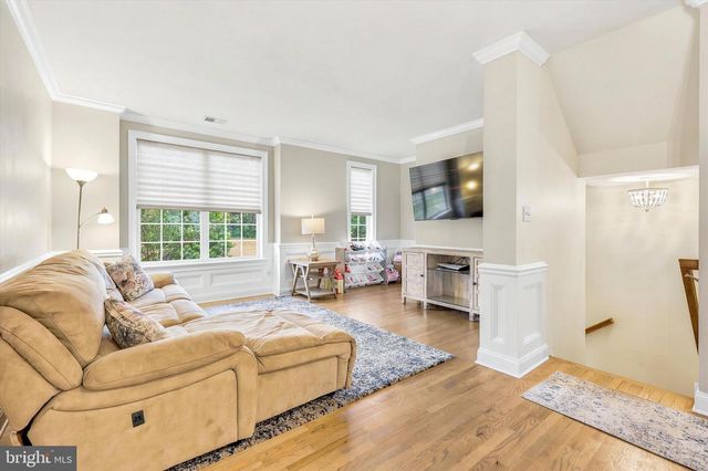 448 AURA RD, Glassboro, NJ 08028