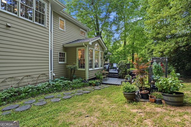 445 Clearlake Place, Stone Mountain, GA 30087