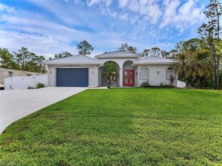 816 Columbus AVE, Lehigh Acres, FL 33972