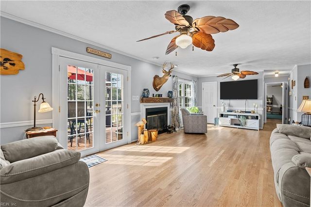 102 Kay CT, Carrollton, VA 23314