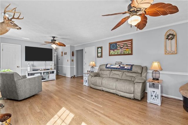 102 Kay CT, Carrollton, VA 23314