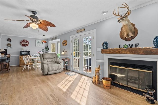 102 Kay CT, Carrollton, VA 23314